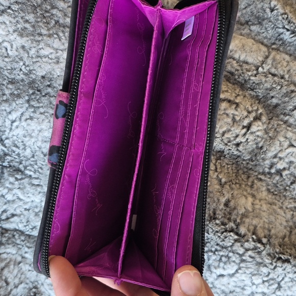Vera Bradley 🖤 Pink Leopard Print Wallet - Picture 3 of 3